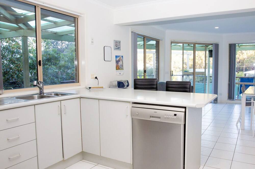 Photo of Kitchen in South Durras