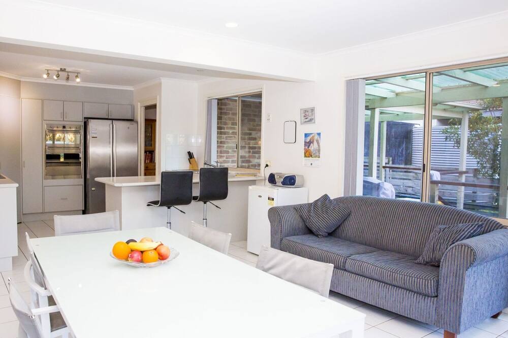 Photo of Livingroom in South Durras