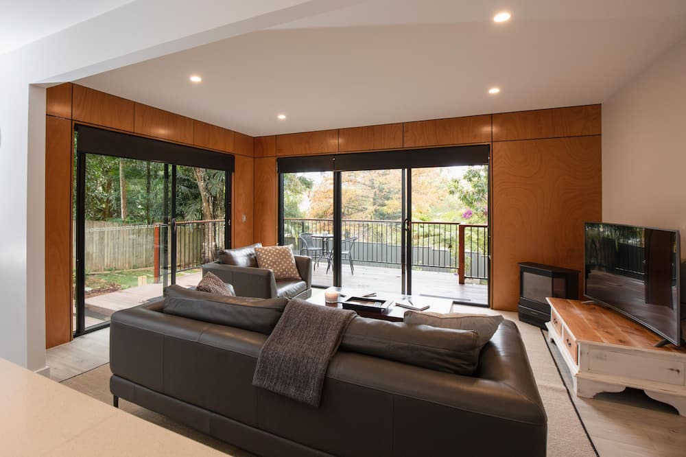 Photo of Livingroom in Springbrook