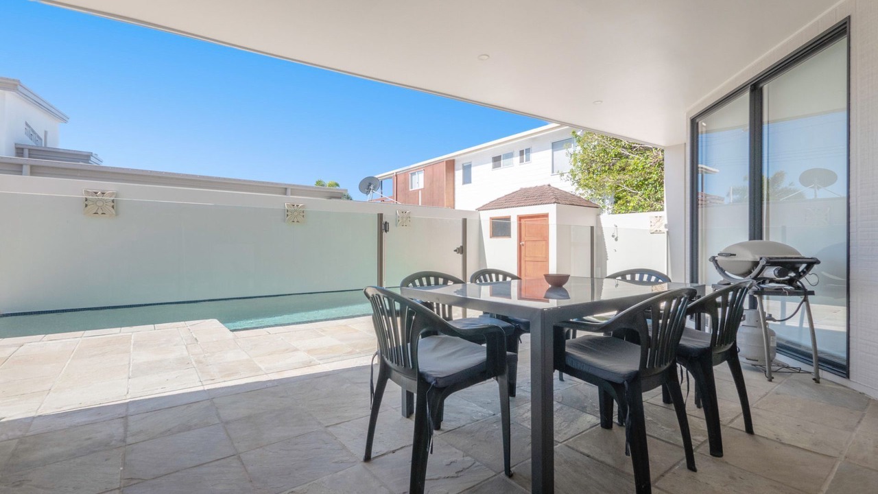Photo of Outdoor in Moffat Beach