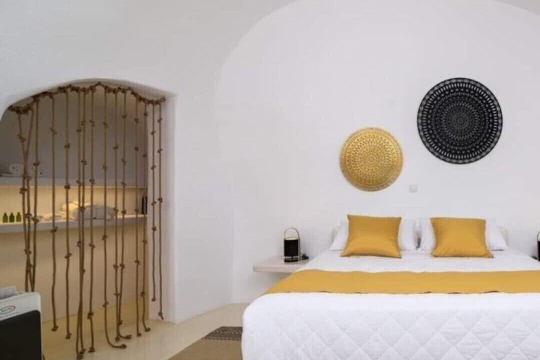 Photo of Bedroom in Fira