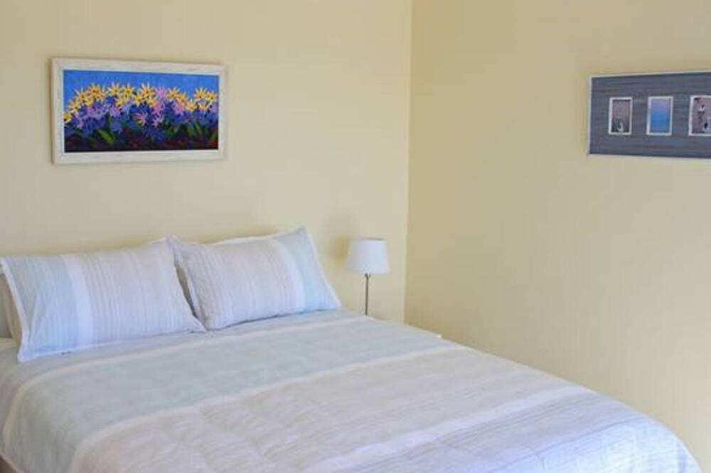 Photo of Bedroom in Island Beach