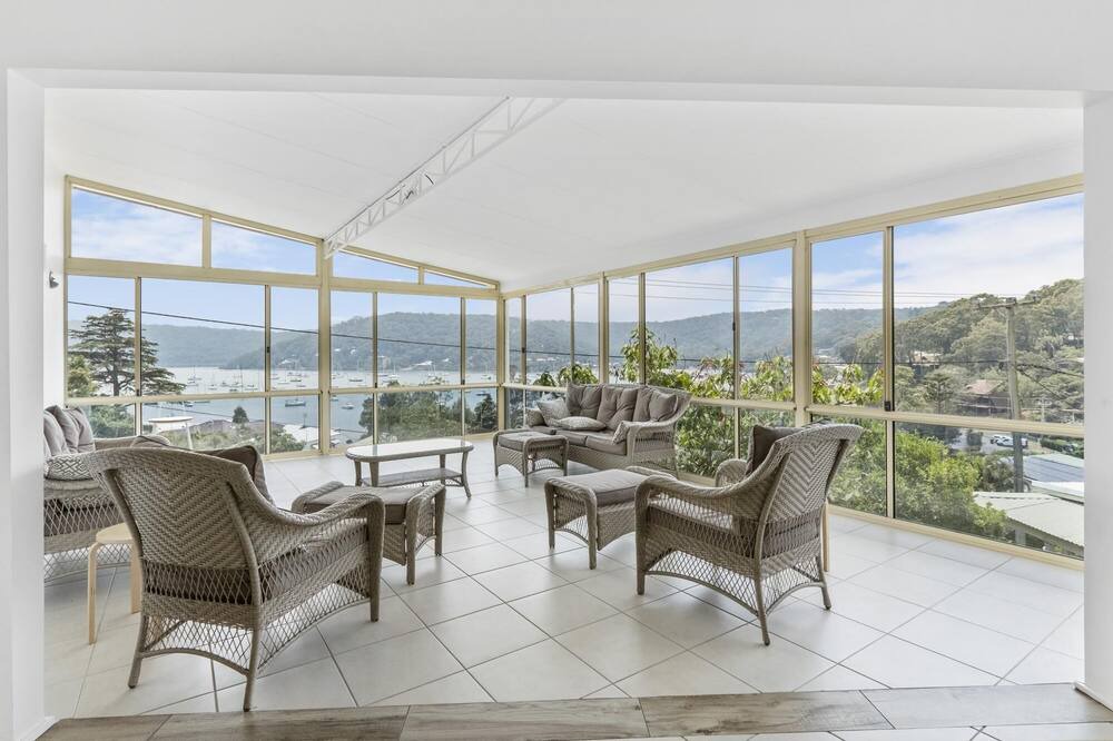 Photo of Livingroom in Hardys Bay