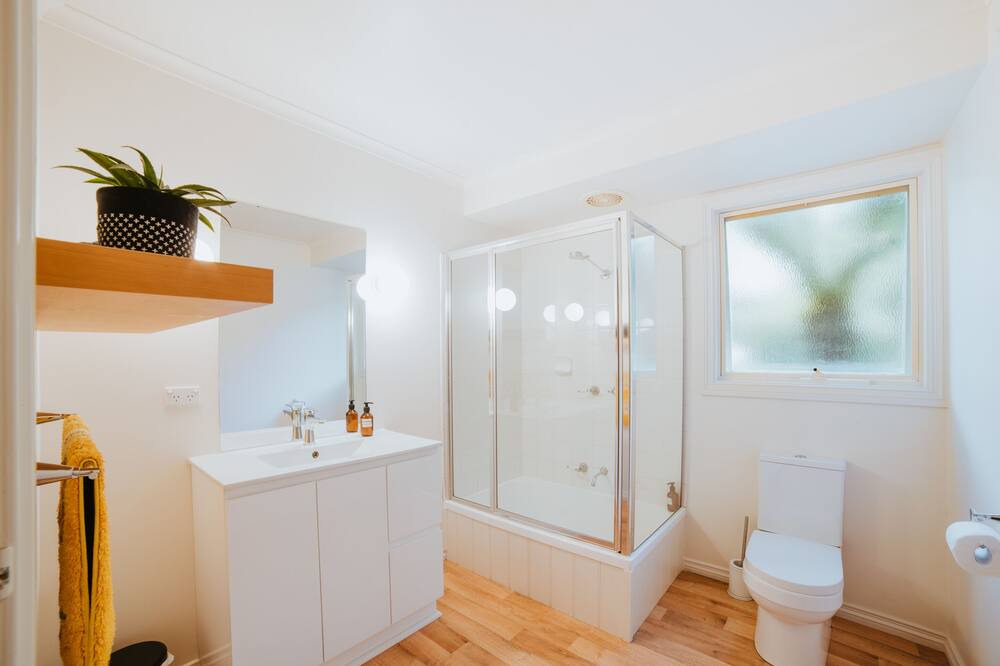Photo of Bathroom in Jamieson
