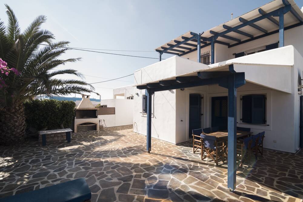 Photo of Patio Balcony in Megas Gialos
