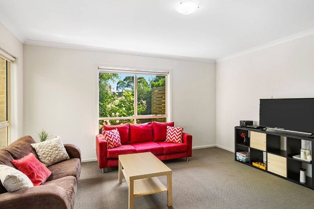 Photo of Livingroom in Belmont