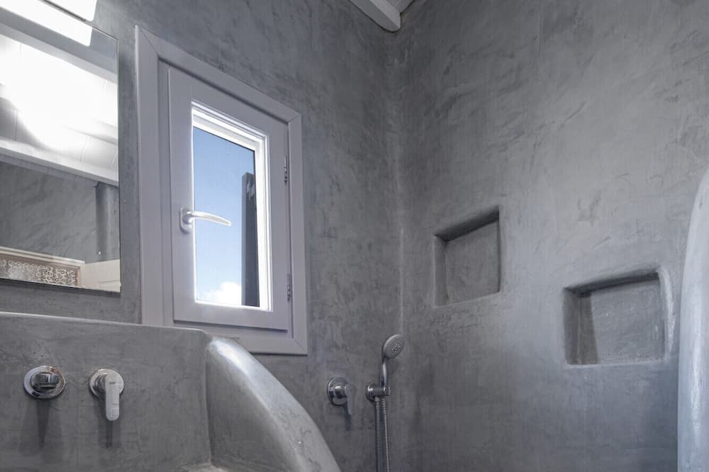 Photo of Bathroom in Ano Mera