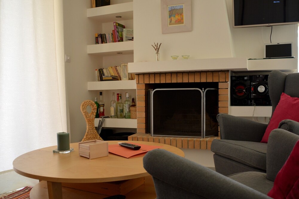Photo of Livingroom in Lerna