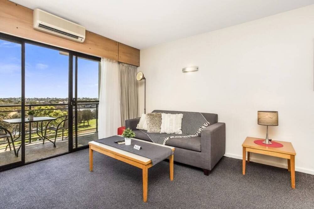 Photo of Livingroom in Ascot