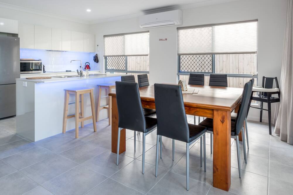 Photo of Kitchen in Trinity Beach
