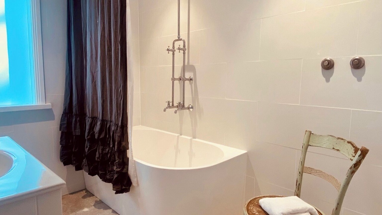 Photo of Bathroom in Blackheath