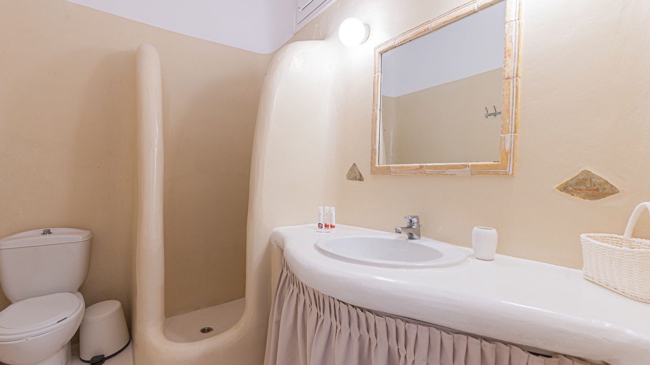 Photo of Bathroom in Agios Ioannis