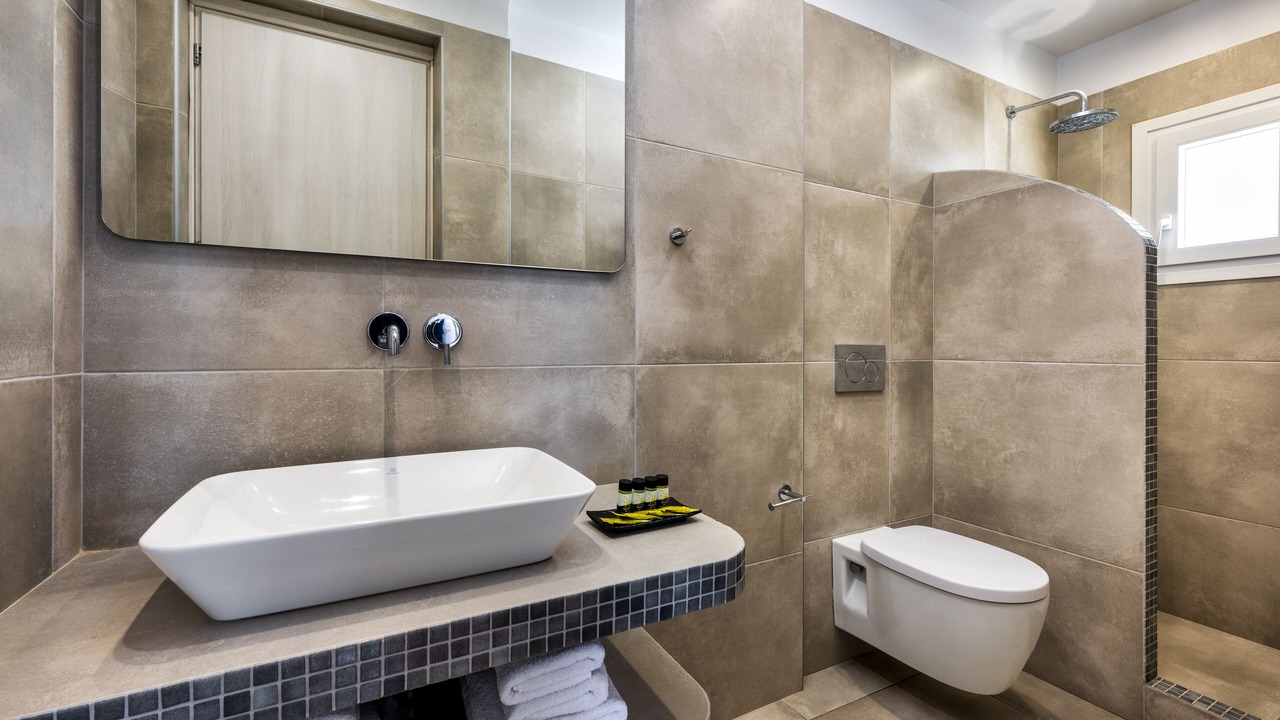 Photo of Bathroom in Vothon