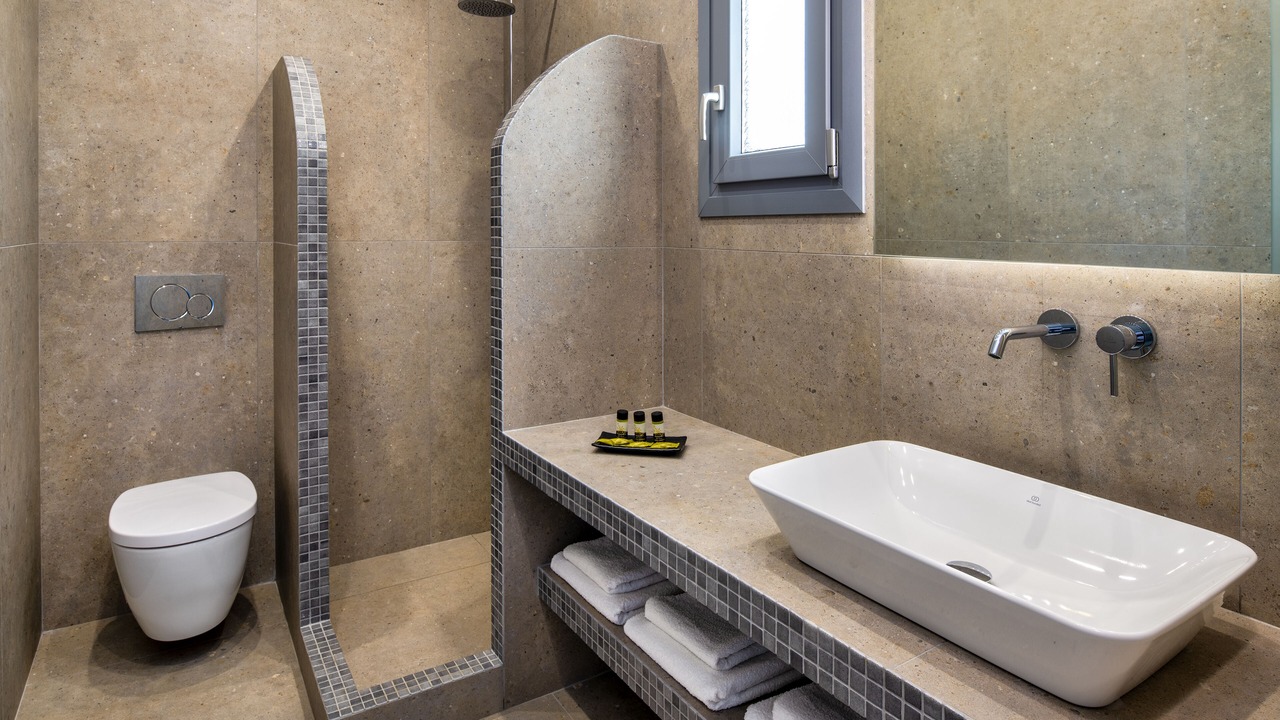 Photo of Bathroom in Vothon