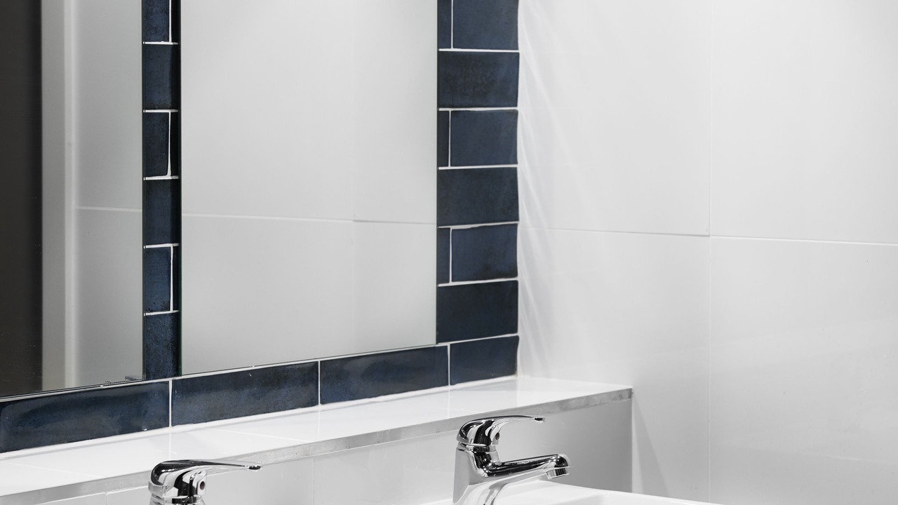 Photo of Bathroom in Haymarket