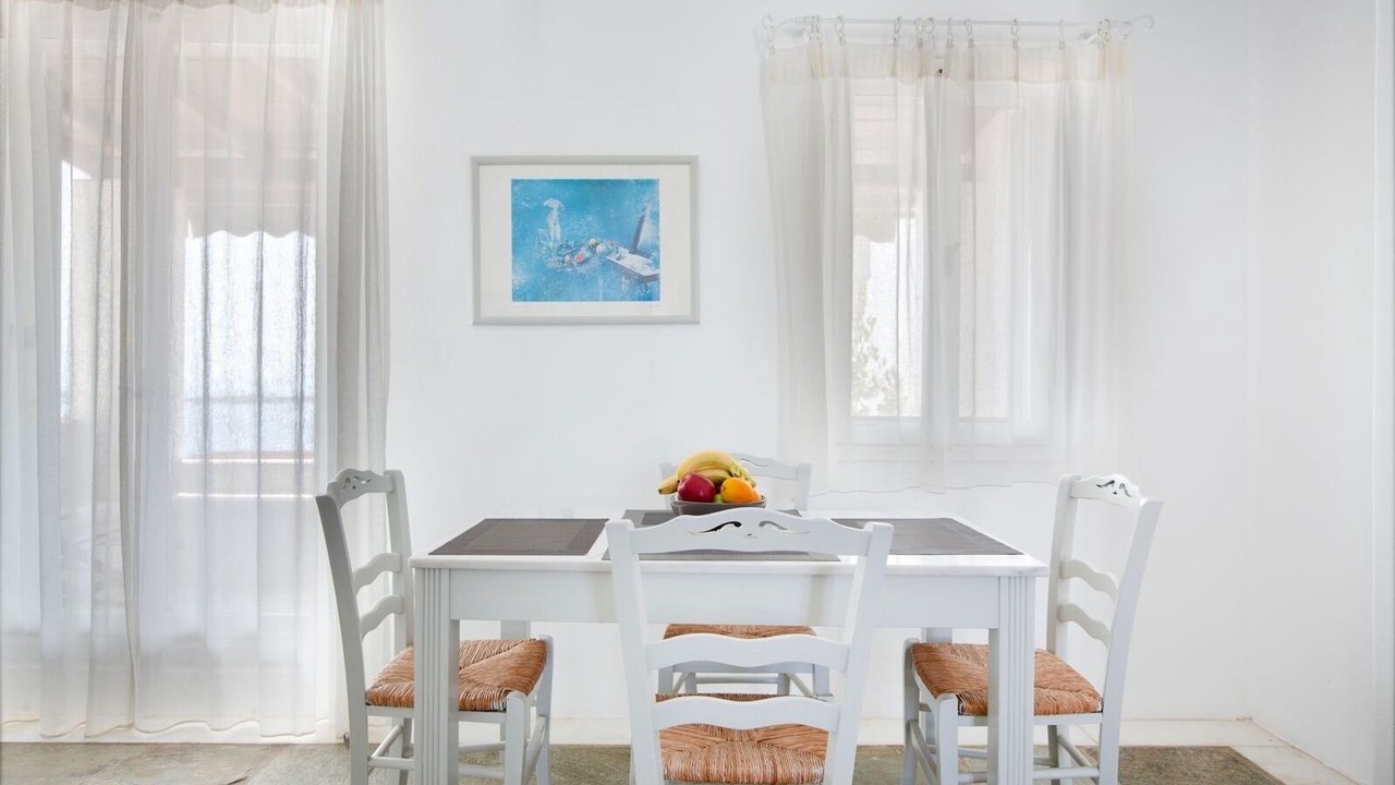 Photo of Livingroom in Nea Cryssi Akti