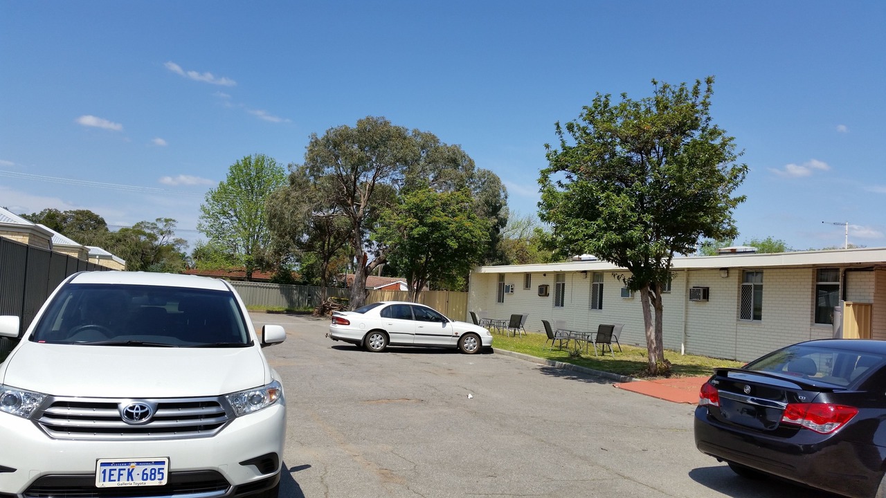 Photo of Others in Thornlie