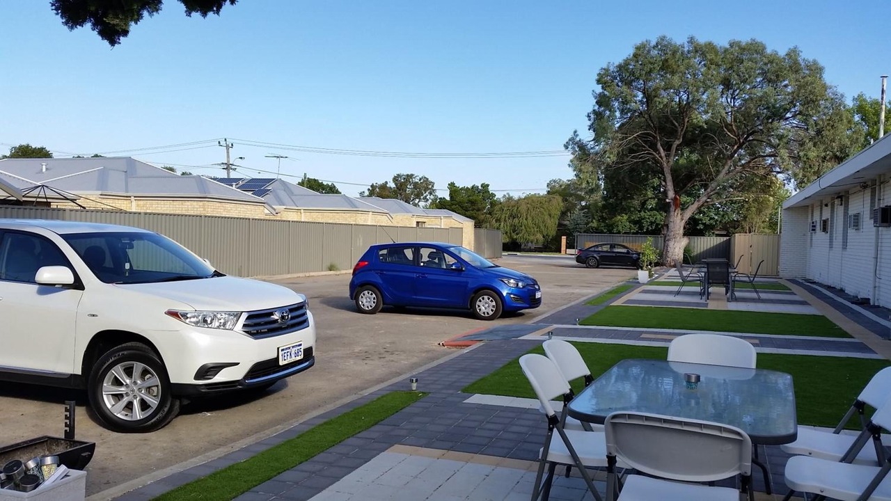 Photo of Others in Thornlie