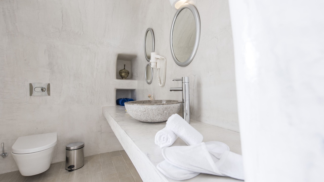 Photo of Bathroom in Oia