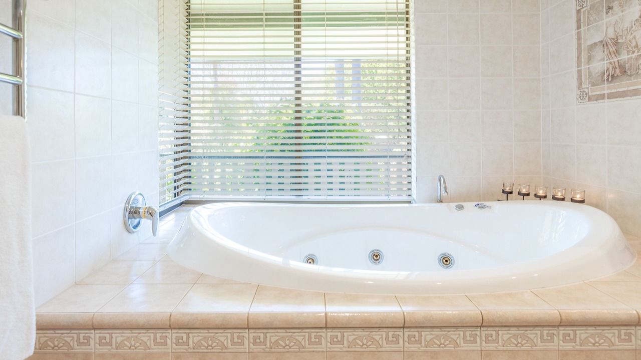 Photo of Bathroom in North Tamborine