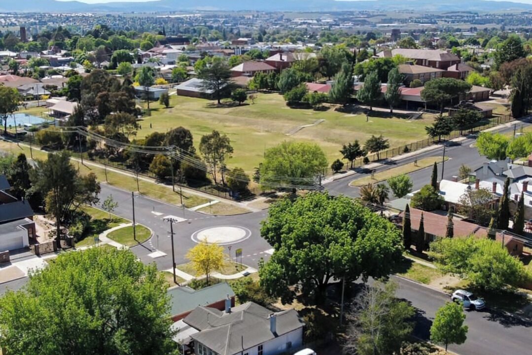 Photo of Outdoor in Bathurst