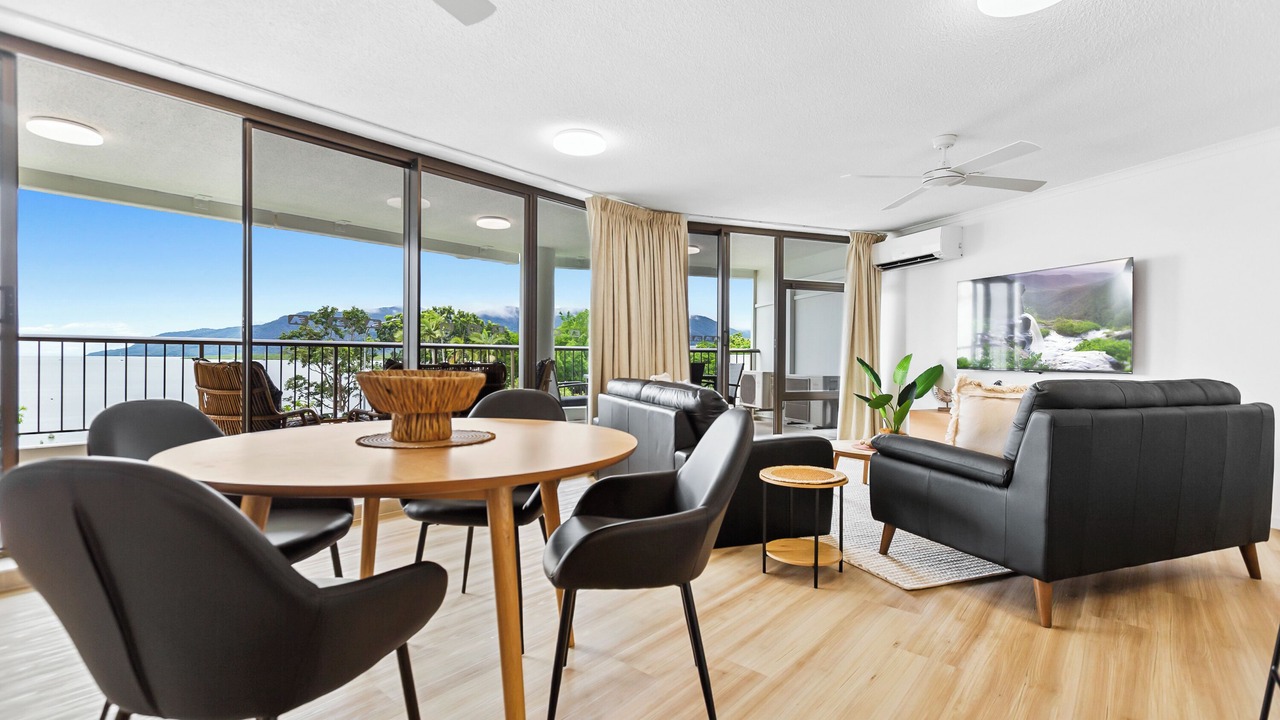 Photo of Patio Balcony in Cairns Central Business District