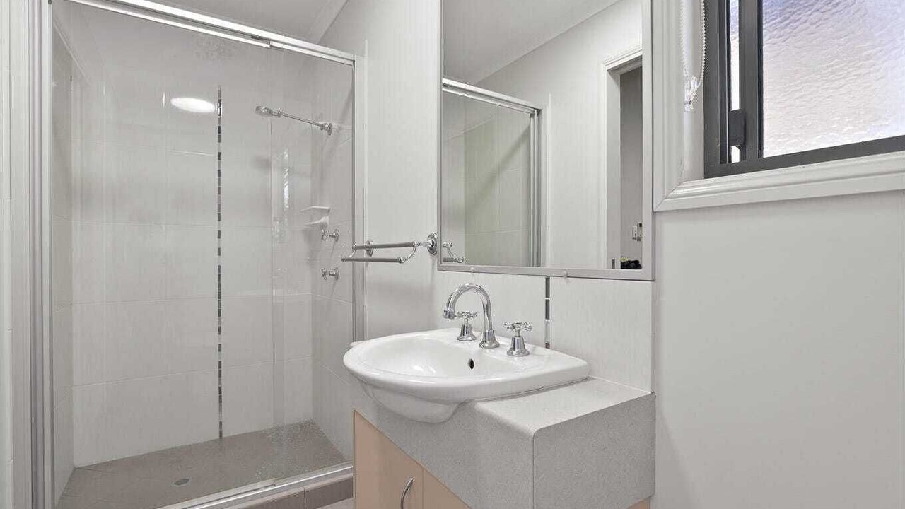 Photo of Bathroom in Emerald