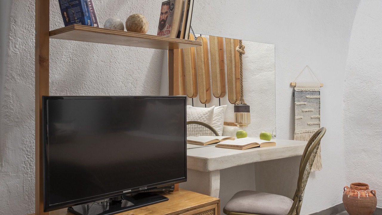 Photo of Bedroom in Firostefani