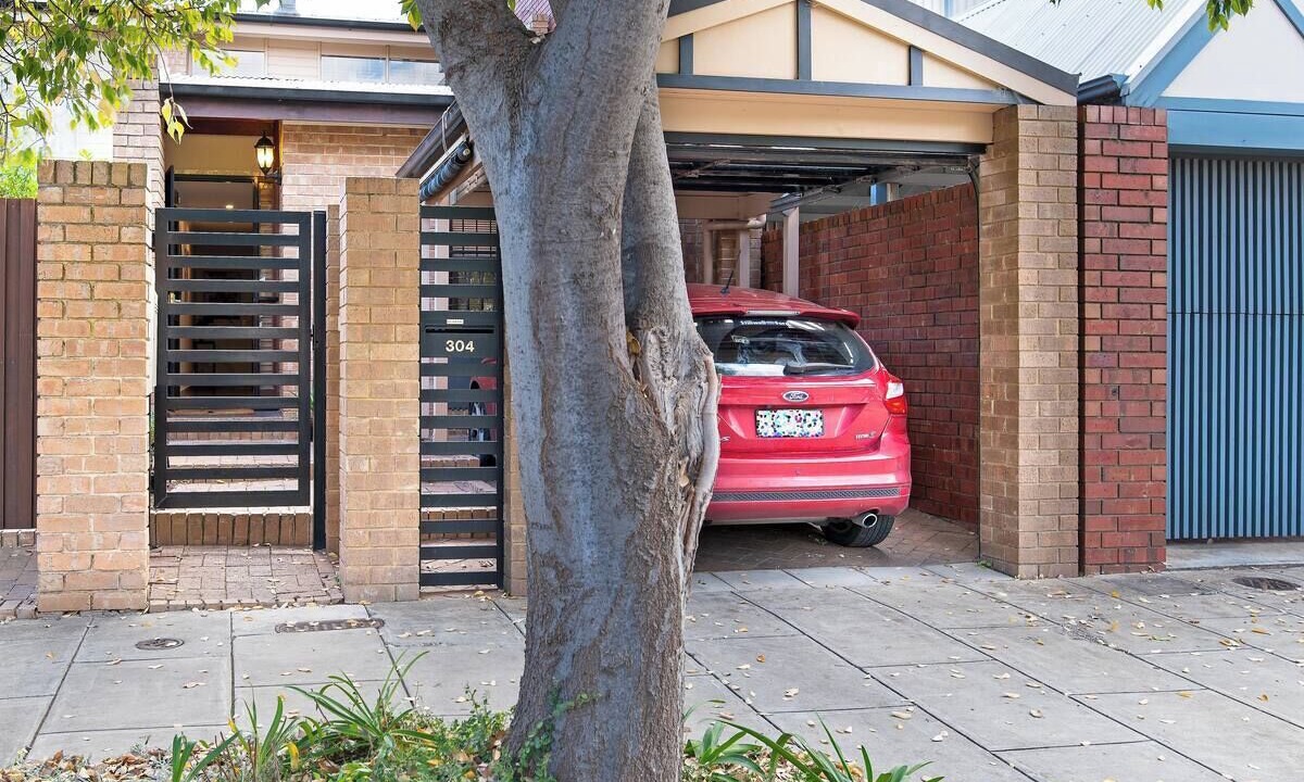 Photo of Outdoor in Adelaide Central Business District