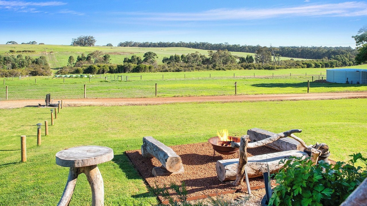 Photo of Outdoor in Rosa Glen