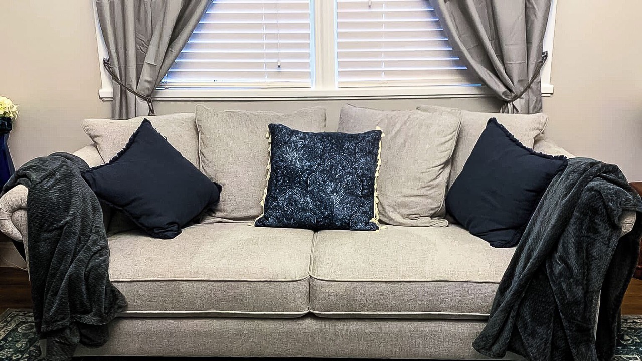 Photo of Livingroom in The Summit