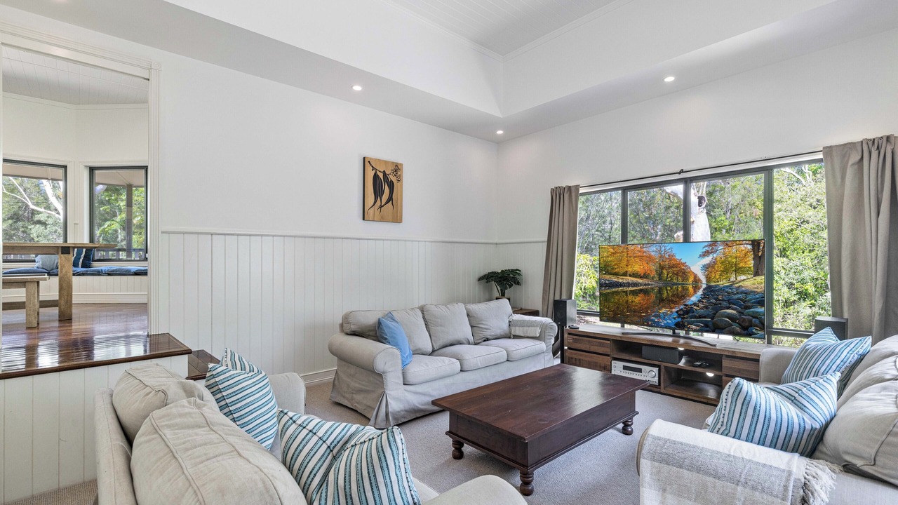 Photo of Livingroom in Cooroibah