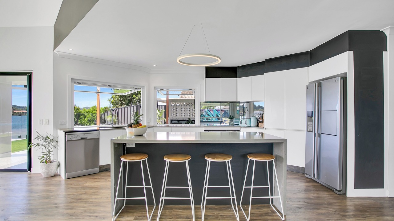 Photo of Kitchen in Elanora