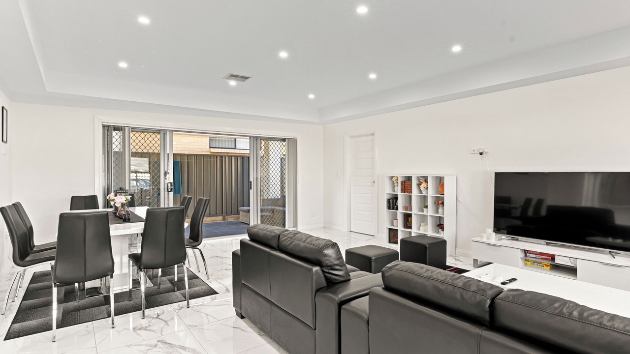 Photo of Livingroom in Clearview
