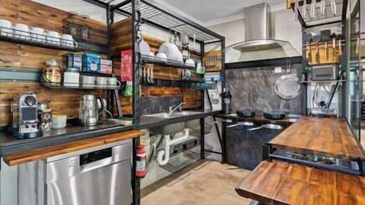 Photo of Kitchen in Holloways Beach