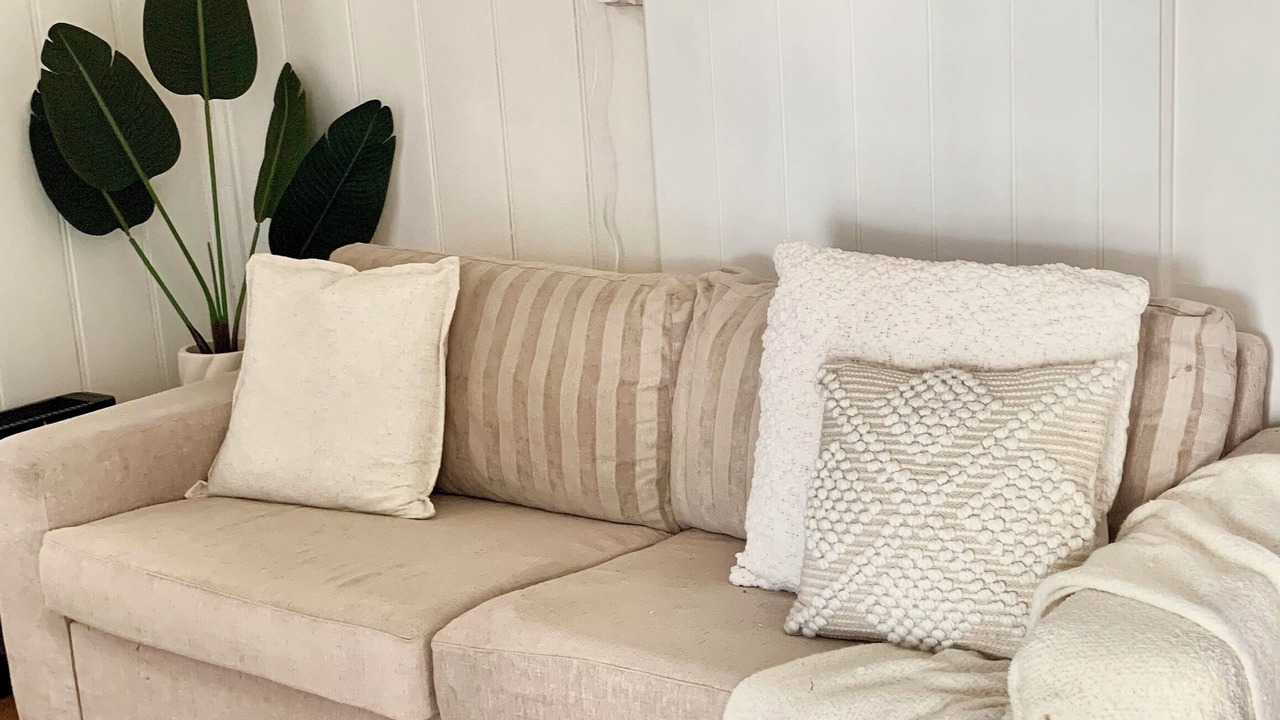 Photo of Livingroom in Manning Point