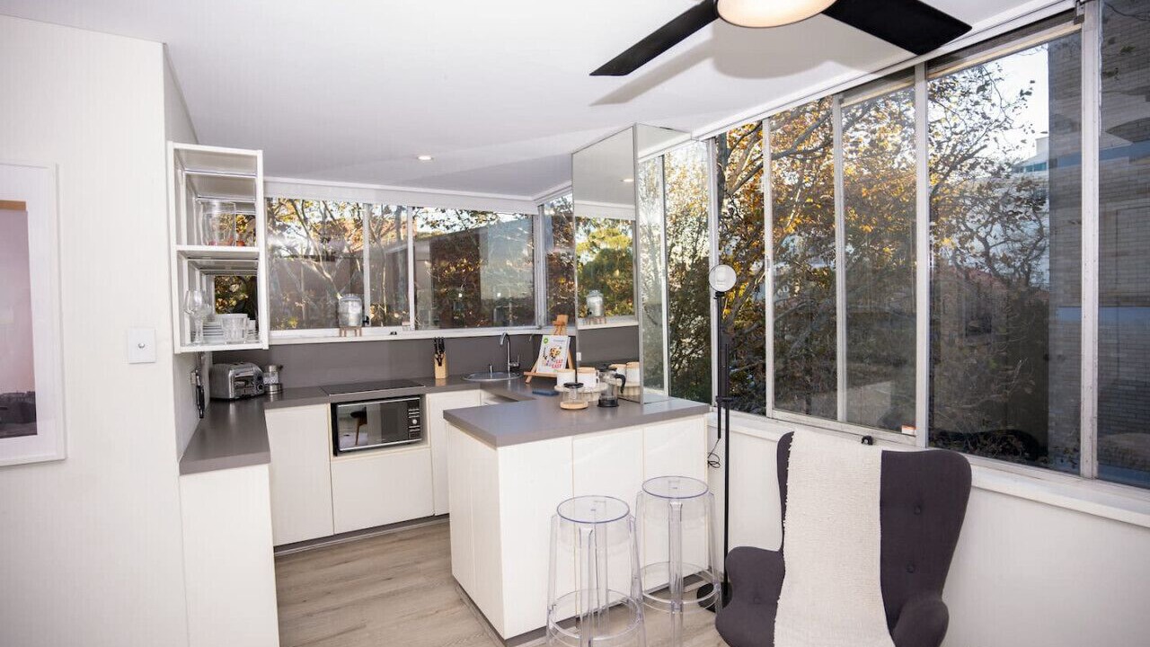Photo of Kitchen in Elizabeth Bay