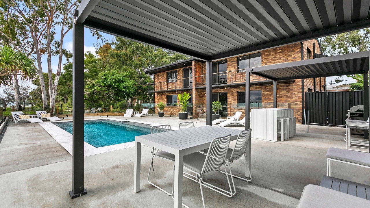 Photo of Outdoor in Traviston
