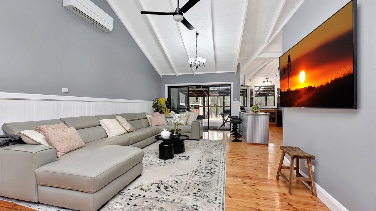 Photo of Livingroom in Ellalong