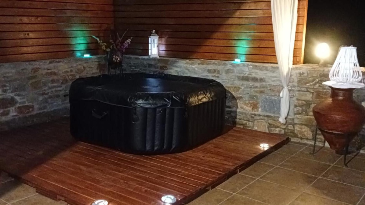 Photo of Outdoor in Ydrousa