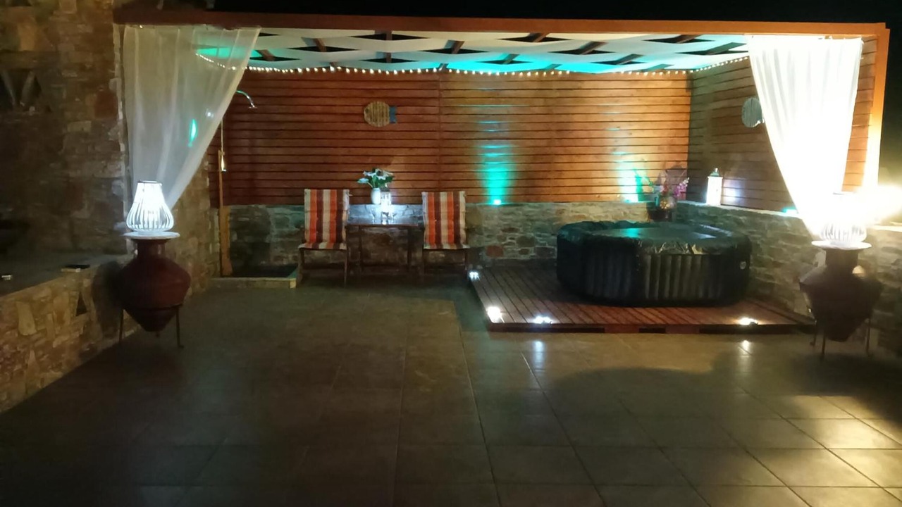Photo of Patio Balcony in Ydrousa