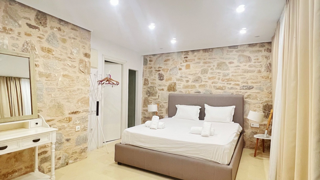 Photo of Bedroom in Kanalia