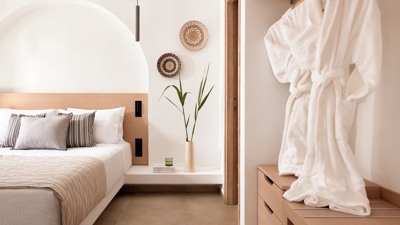 Photo of Bedroom in Kamares