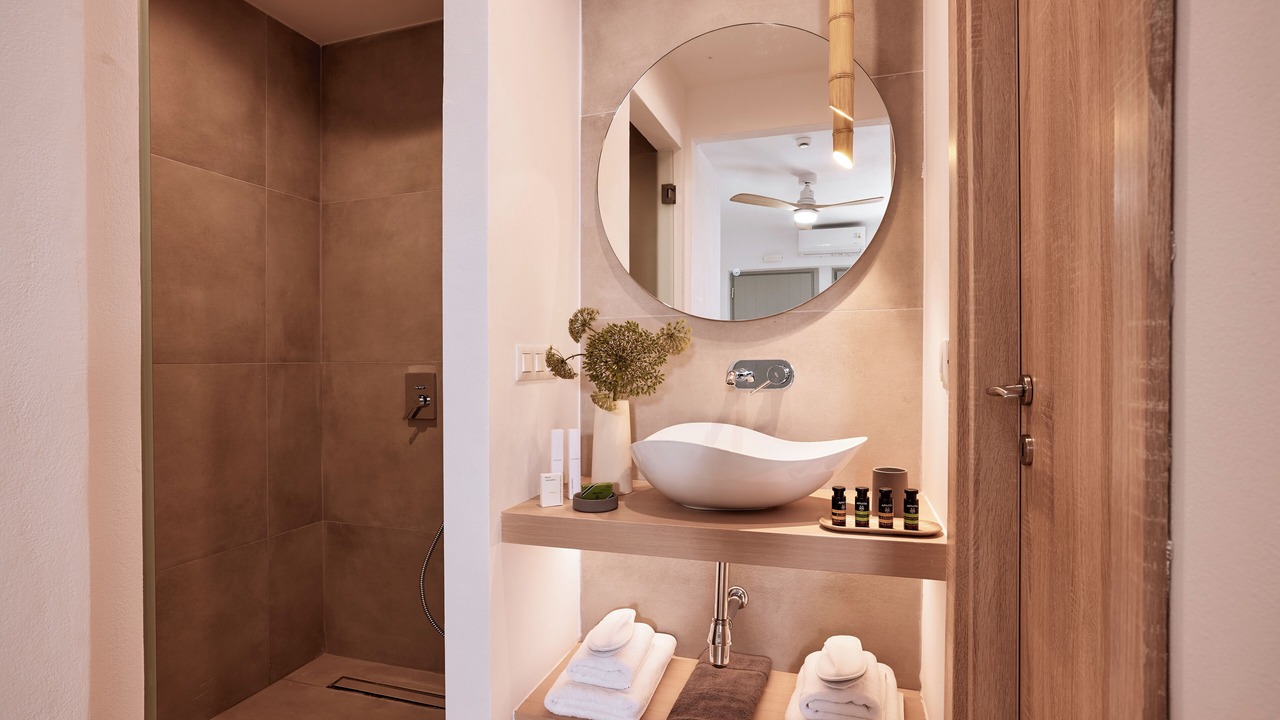 Photo of Bathroom in Kamares