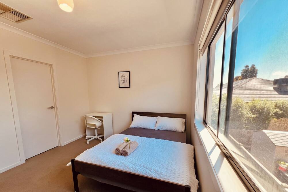 Photo of Bedroom in Sanctuary Lakes
