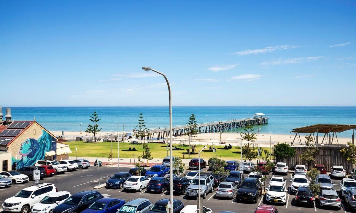 Photo of Others in Henley Beach