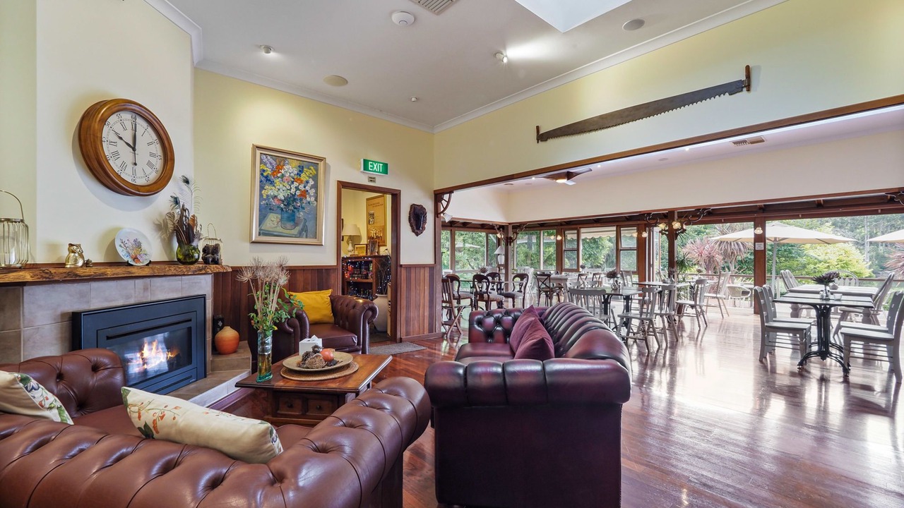 Photo of Livingroom in Pemberton