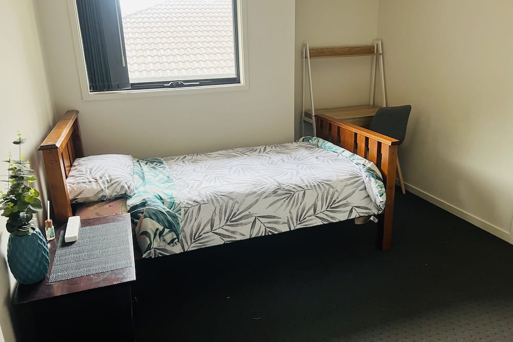Photo of Bedroom in Pacific Pines