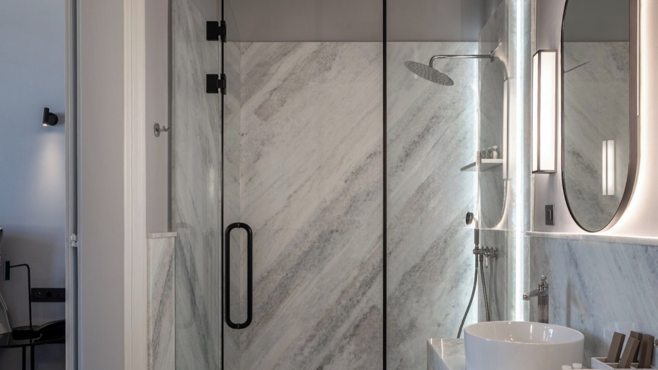 Photo of Bathroom in Ermoupoli