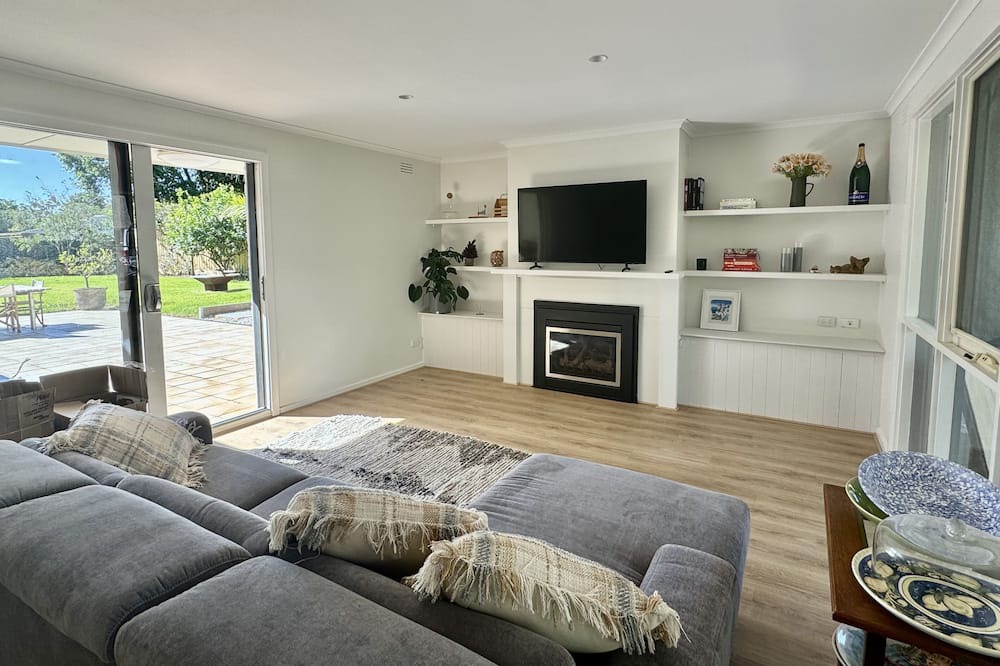 Photo of Livingroom in Balnarring